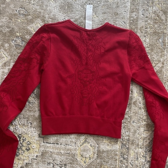 Fabletics Flora Seamless Long Sleeve Top Red - Picture 9 of 11
